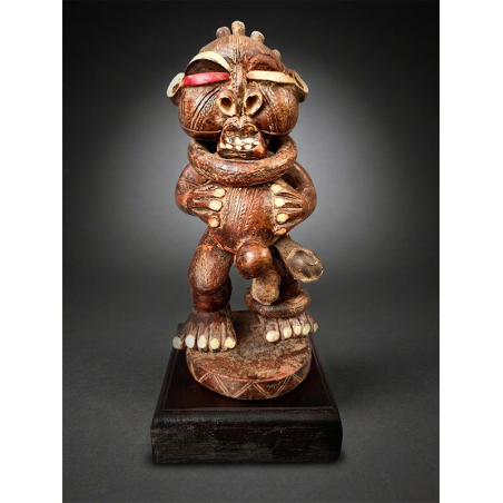 Tikar Terracotta Figure — "House Divinity"