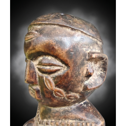 Figure Ancêtre Féminine Tabwa